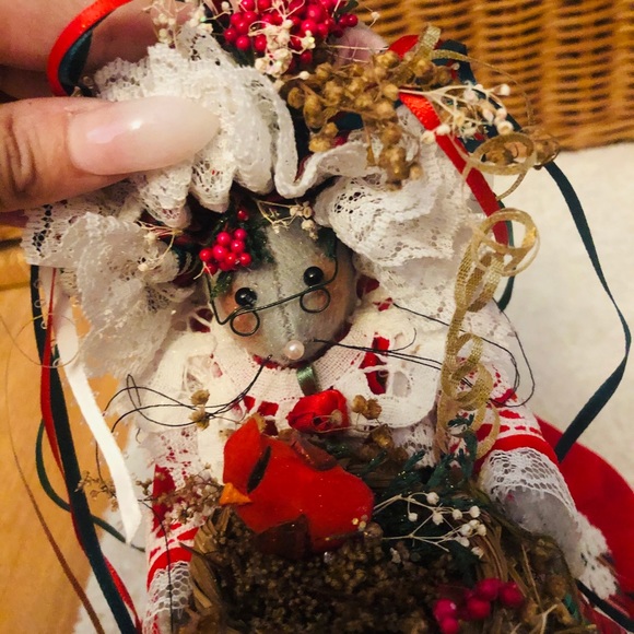 Mouse Other - Vintage 80’s Christmas cottage core farm house mouse decor